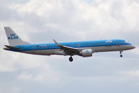 PH-EZO @ LFBO - Landing - by micka2b