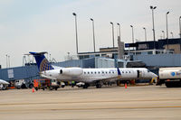 N21197 @ KORD - Gate F14 O'Hare - by Ronald Barker