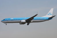 PH-BXP @ LEBL - Landing - by micka2b