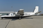 N690GF @ LOWW - Commander