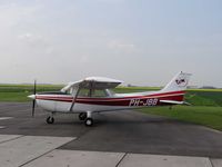 PH-JBB @ EHOW - Cessna 172M of Tom v.d. Meulen at Oostwold airport