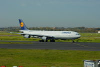 D-AIGV @ EDDL - Lufthansa, is here on the way to RWY 23L at Düsseldorf Int'l(EDDL) - by A. Gendorf