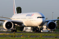 F-GZNC @ LFPG - Air France
