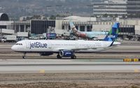N942JB @ KLAX - Airbus A321