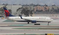 N3730B @ KLAX - Boeing 737-800 - by Mark Pasqualino