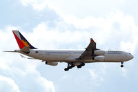 RP-C3435 @ EGLL - Airbus A340-313X [302] (Philippine Airlines) Home~G 07/08/2014. On approach 27L.