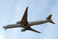 B-KQO @ EGLL - Boeing 777-367ER [41757] (Cathay Pacific Airways) Home~G 09/08/2014. On approach 27R. - by Ray Barber