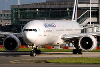 F-GSQB @ LFPG - Air France - by Martin Nimmervoll