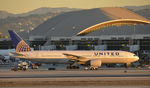 N220UA @ KLAX - Taxiing to gate at LAX - by Todd Royer