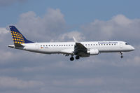 D-AEMD @ EHAM - Augsburg