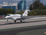 N987QS @ KSMO - N987QS arriving on RWY 21 - by Torsten Hoff