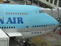 HL7498 @ NZAA - close up of front bit - by magnaman