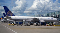 N565UA @ KORD - Gate B8 O'Hare - by Ronald Barker