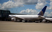 N656UA @ KORD - Gate C19 O'Hare - by Ronald Barker