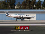 N686PC @ KSMO - N686PC taxiing - by Torsten Hoff