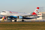 OE-LBK @ VIE - Austrian Airlines - by Chris Jilli