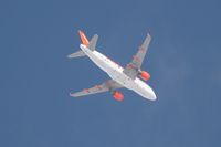 G-EZAL @ LFRB - Airbus A319-111, Flight to Paris CDC, Brest-Bretagne airport (LFRB-BES) - by Yves-Q