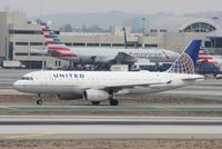 N495UA @ KLAX - Airbus A320