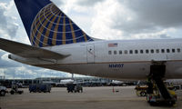 N14107 @ KORD - At the gate O'Hare - by Ronald Barker