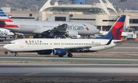 N3741S @ KLAX - Boeing 737-800 - by Mark Pasqualino
