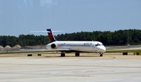 N908DA @ KRIC - Taxi Richmond - by Ronald Barker