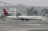 N816DN @ KLAX - Boeing 737-900ER - by Mark Pasqualino