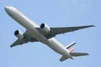 F-GZNH @ LFPG - Air France Boeing 777-328ER, Take off rwy 27L, Roissy Charles De Gaulle airport (LFPG-CDG) - by Yves-Q