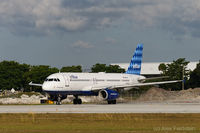 N519JB @ FLL - Ft. Lauderdale - by Alex Feldstein