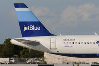 N524JB @ FLL - Ft. Lauderdale - by Alex Feldstein