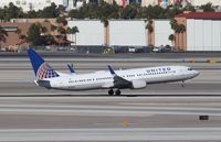 N87512 @ KLAS - Boeing 737-800