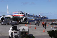 N193AN @ KOA - Passengers de-planing at Kona