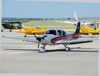 N15VE @ KHYI - 2013 CIRRUS DESIGN CORP SR-22 GTS
