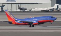 N256WN @ KLAS - Boeing 737-700 - by Mark Pasqualino