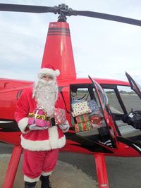 N322AL @ TJBQ - Santa Claus - by Margaret Rivera