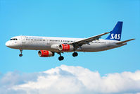 OY-KBH @ CPH - Copenhagen Kastrup 12.3.13 - by leo larsen