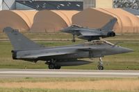 33 @ LFRJ - Dassault Rafale M, Taxiing after landing rwy 26, Landivisiau Naval Air Base (LFRJ) - by Yves-Q