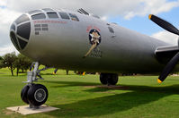 44-62220 @ KSKF - LMTC Parade Field - by Ronald Barker