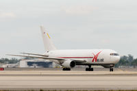 N767AX @ MIA - Miami