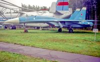 10 BLUE - Monino Museum Moscow 21.8.03 - by leo larsen