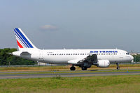 F-GKXR @ LFPG - Airbus A320-214 [3795] (Air France) Paris-Charles De Gaulle~F 17/06/2009 - by Ray Barber