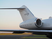 N711LS photo, click to enlarge N711LS photo, click to enlarge