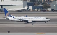 N76514 @ KLAS - Boeing 737-800