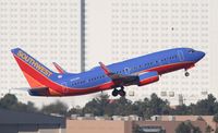 N404WN @ KLAS - Boeing 737-700 - by Mark Pasqualino