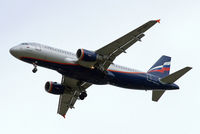VP-BRY @ EGLL - Airbus A320-214 [3052] (Aeroflot Russian Airlines) Home~G 05/08/2009. On approach 27R. - by Ray Barber