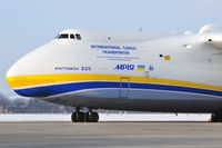 UR-82060 @ LKMT - Antonov - by Artur Badoń