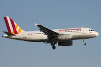 D-AGWJ @ LEBL - Landing - by micka2b
