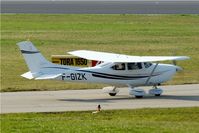 F-GIZK @ EDNY - Cessna 182S Skylane [182-80909] Friedrichshafen~D 03/04/2009