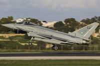 1023 @ LMML - Landing runway 31 - by Roberto Cassar