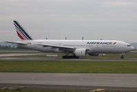 F-GSPT @ LFPG - Taxiing - by micka2b