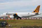 VH-VNR @ YSSY - taxi to 34R - by Bill Mallinson